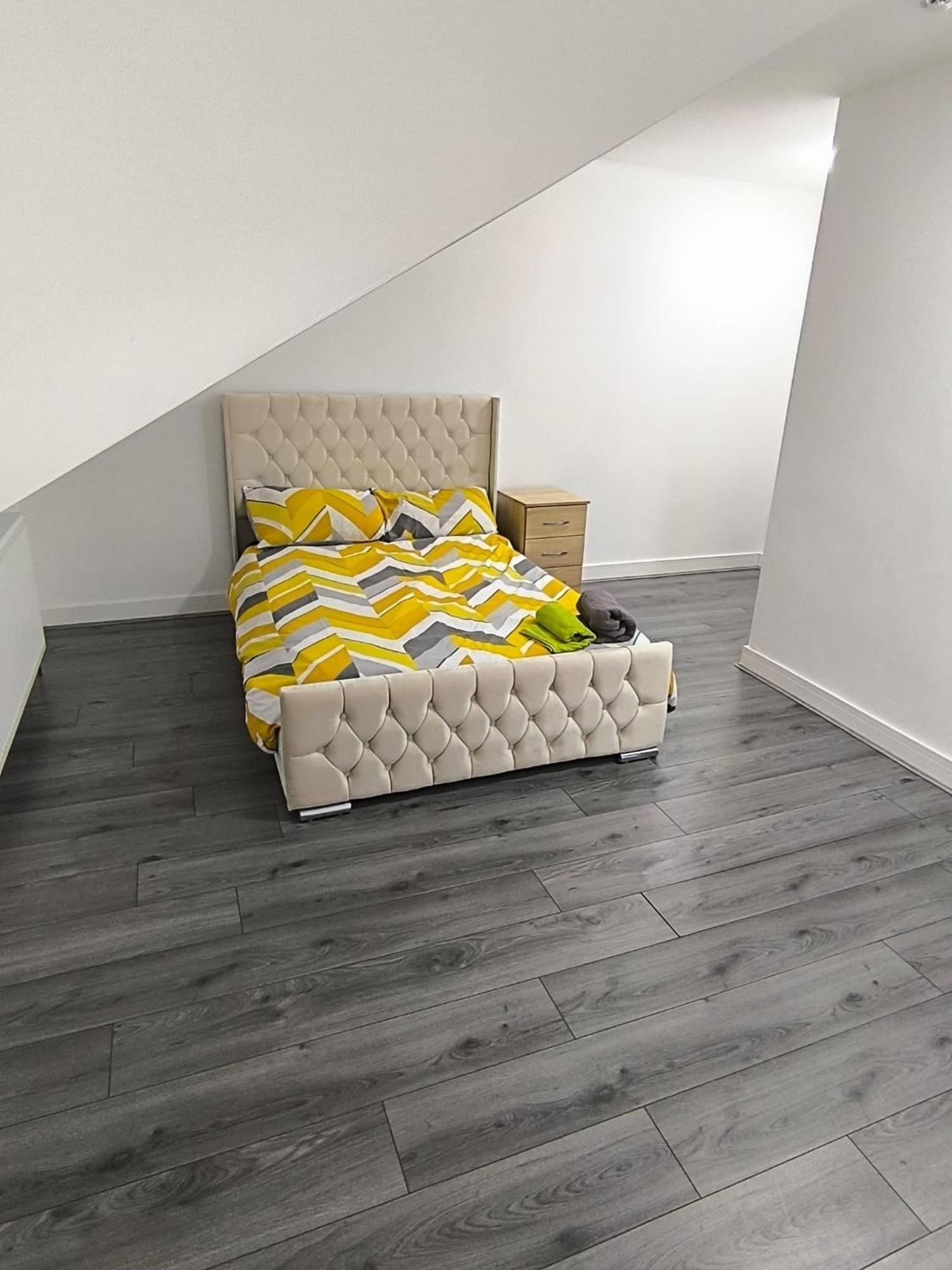 Spacious Full Home - Perfect For Families & Groups Oldbury  Exterior photo