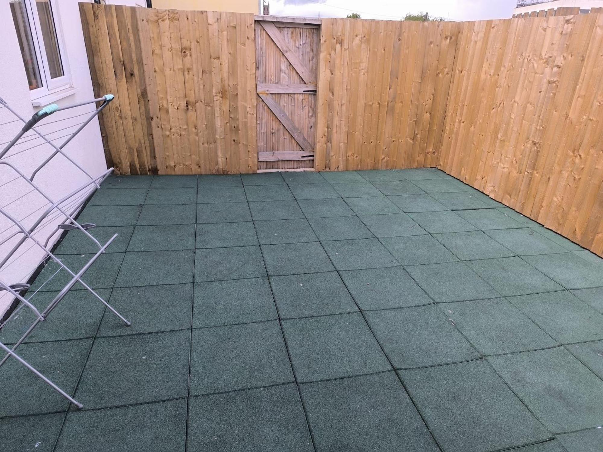 Spacious Full Home - Perfect For Families & Groups Oldbury  Exterior photo